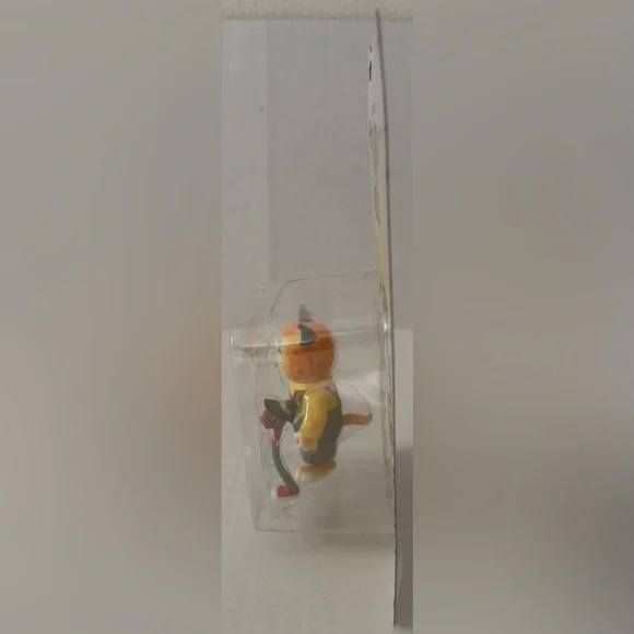 Super7 Richard Scarry's Busy World Huckle Cat & Lowly Worm ReAction Figure - Picture 3 of 9